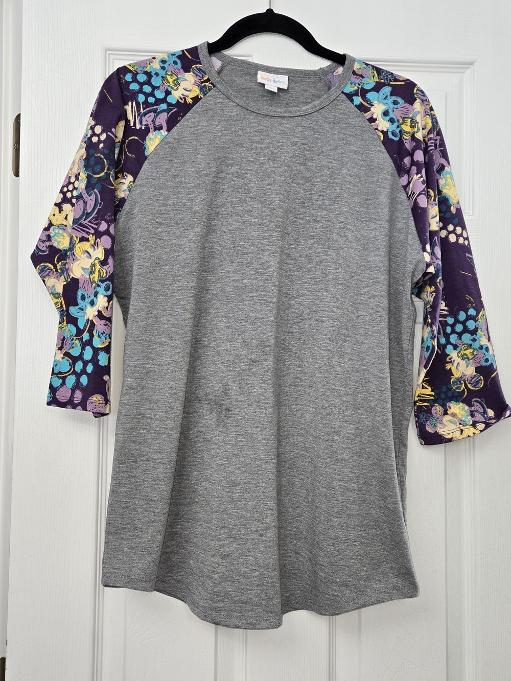 LuLaRoe Disney Minnie Mouse Tee Womens Large Heather Gray Purple Raglan Shirt